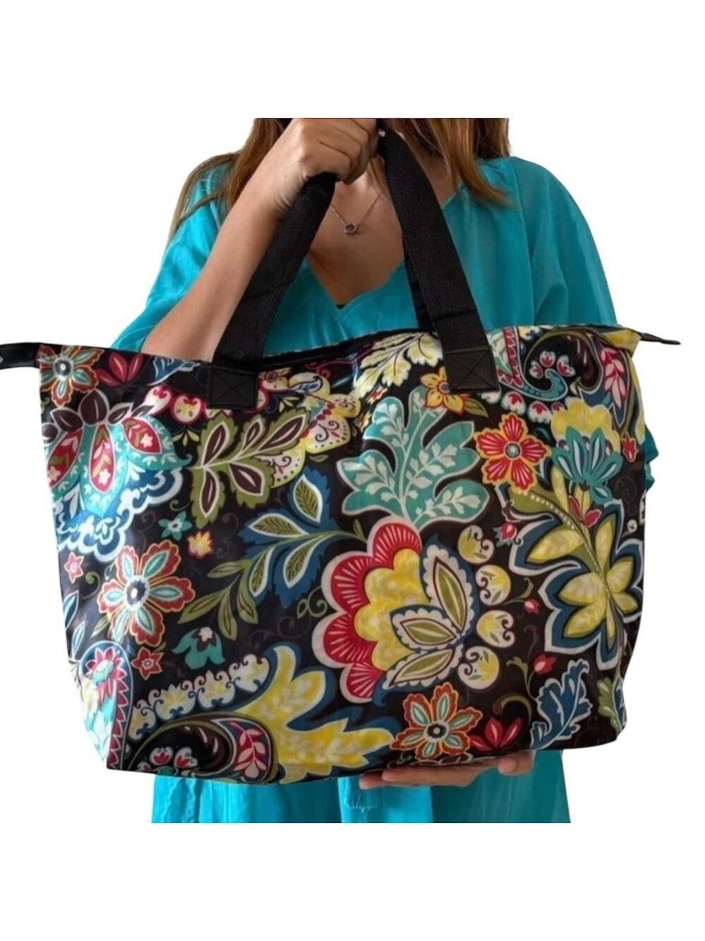 Bijoux Terner Beach and Pool Floral Tote Oversized Packable Travel Bag